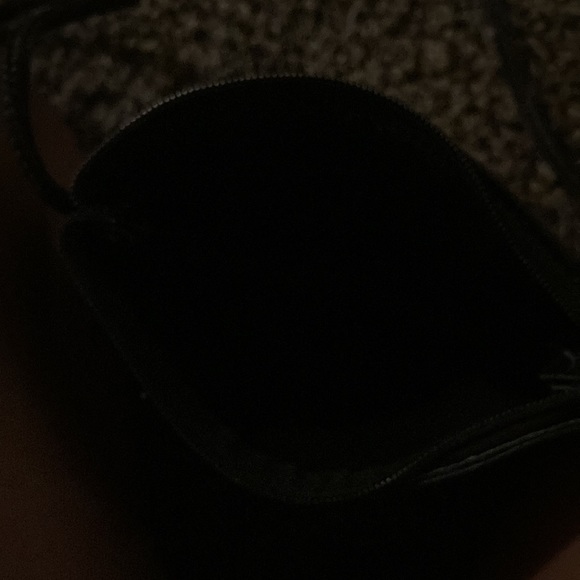 Purse - Picture 3 of 3